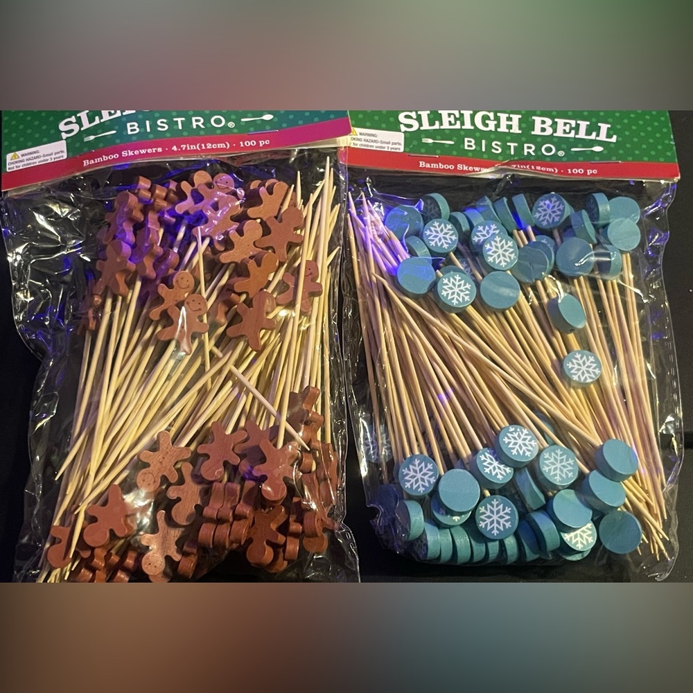 Holiday Themed Bamboo Skewers! Set of 2. NEW!‎